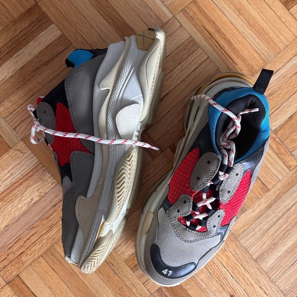 BALENCIAGA - Runner sneakers | Leam Roma - Luxury Shopping  Balenciaga Sneakers